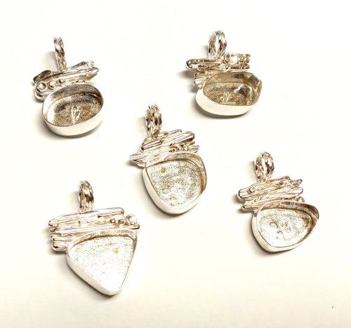 Judy Larson's Combine Druzy With Straw and Water Cast Components - , Wire Jewelry Design, Filing, Finishing, Butane Torch, Soldering, Solder, Design, Tumble the pendant for several hours